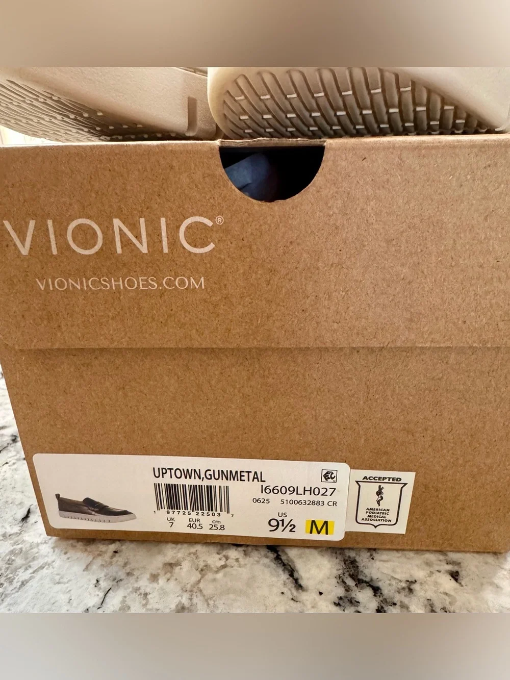 Michael Kors Womens NEW Bronze Loafers